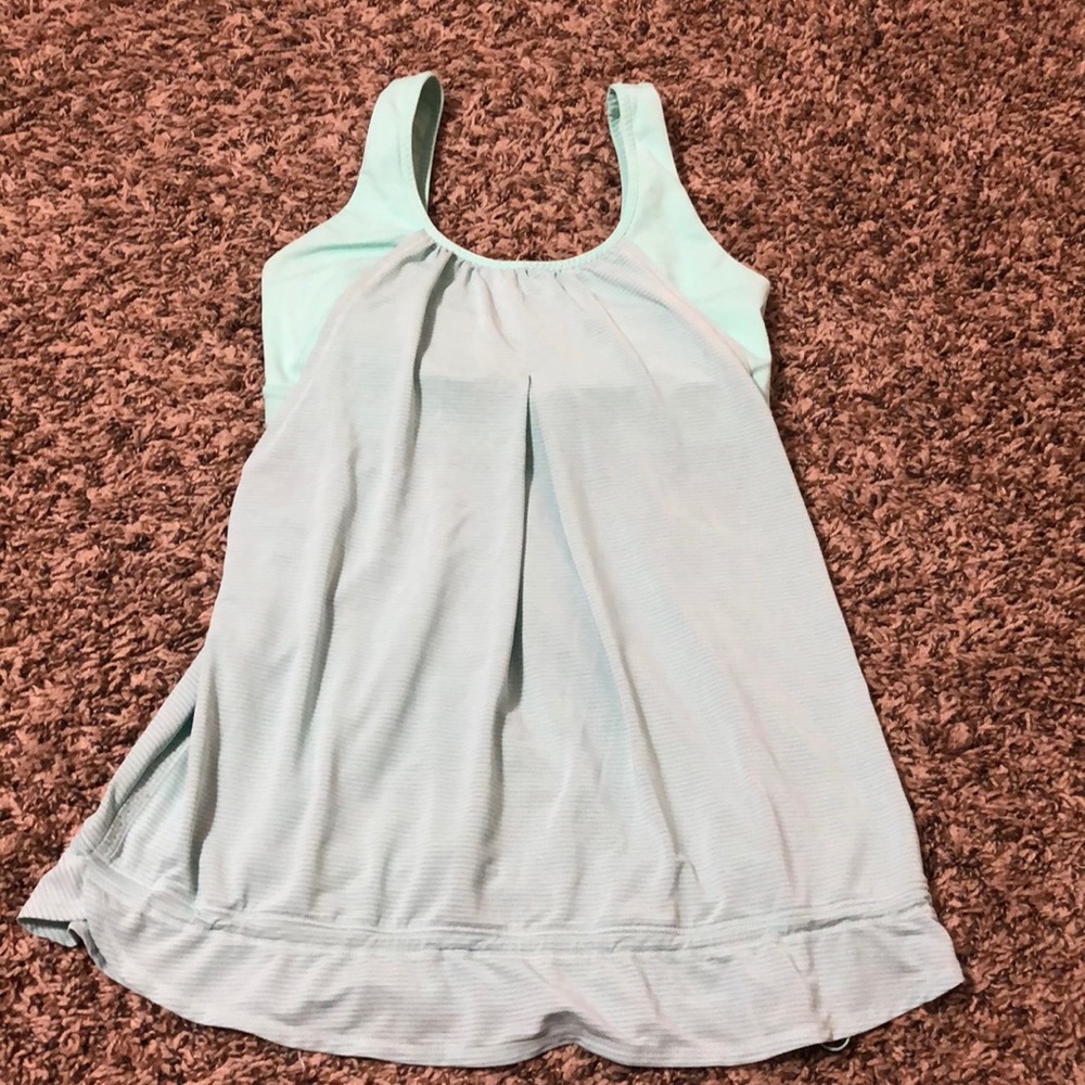 LULULEMON TANK TOP MINT COLOR SIZE 6